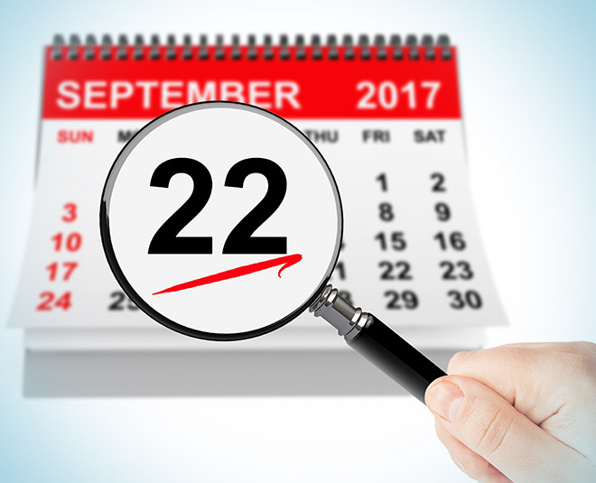 बार-बार कैलेंडर देखना calender